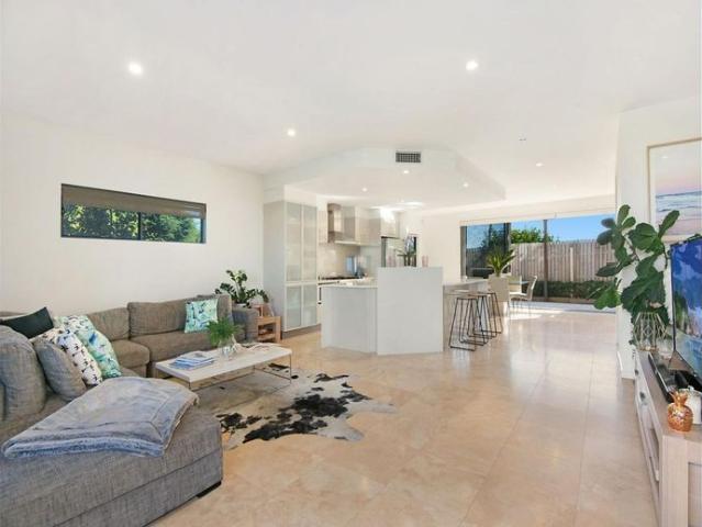 Townhouse for rent in Toombul, Queensland