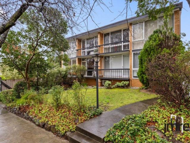 Apartment for sale in Camerons Creek, Victoria