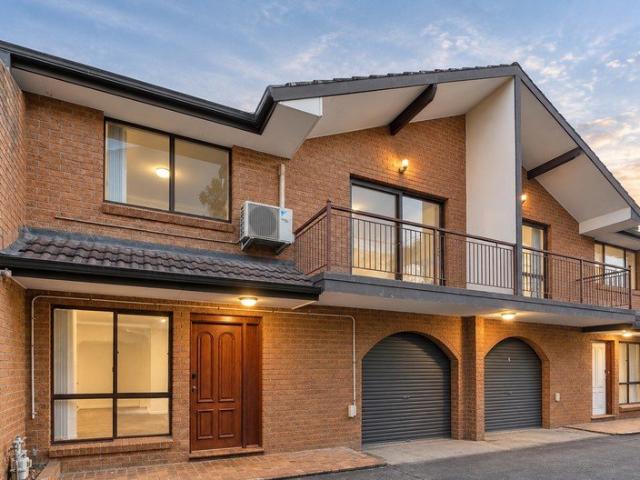 Townhouse for rent in Bankstown, Sydney