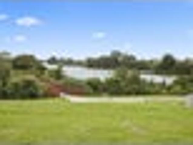 Land for sale in Awhitu, Oroua County