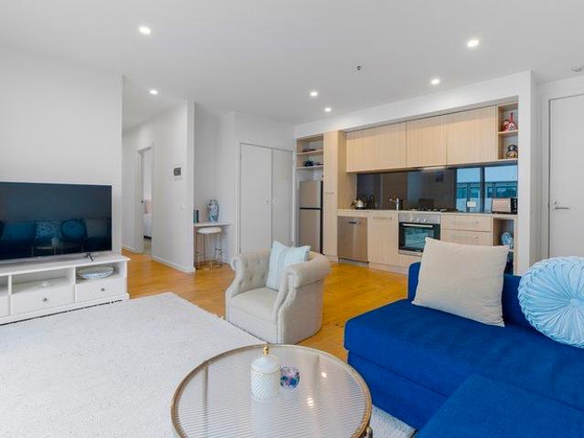 Apartment for sale in Cheltenham, Melbourne