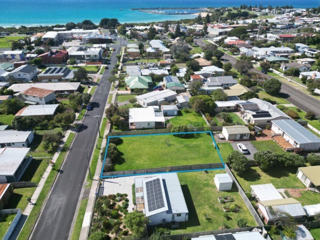 Land for sale in Apollo Bay, Victoria