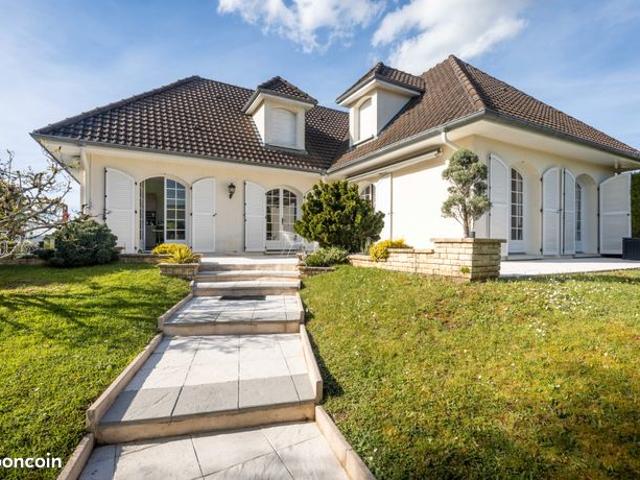 Maison vente à Besançon, Geneuille