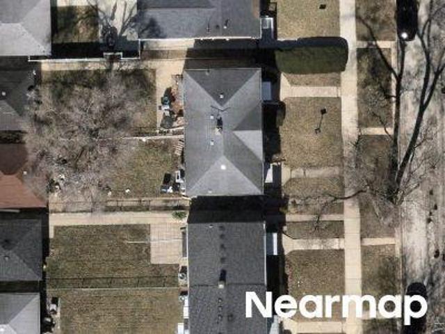 Townhouse for sale in Bellwood, Illinois