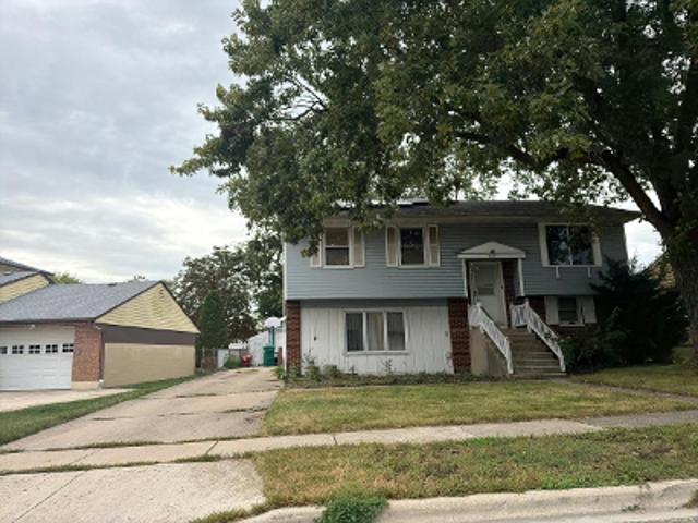 House for sale in Romeoville, Illinois