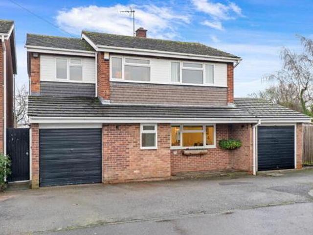 House for sale in Lyons, Greater London