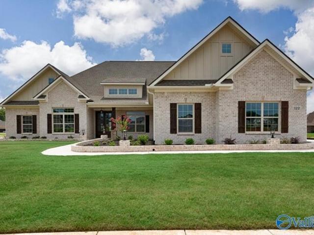 House for sale in Meridianville