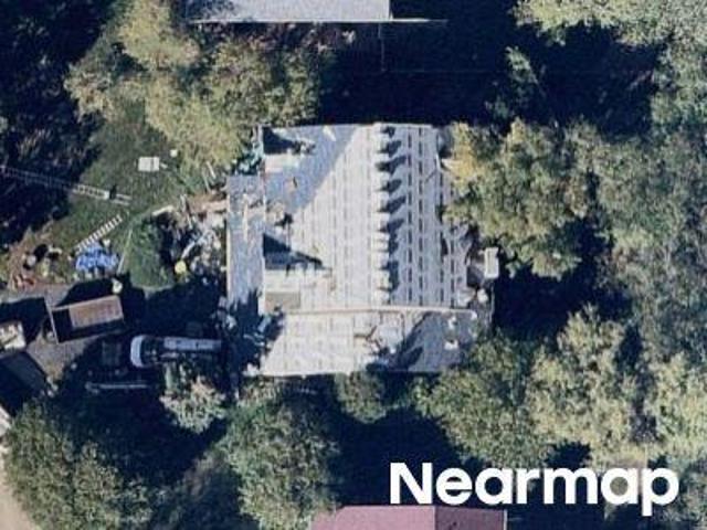 House for sale in Mchenry, Illinois