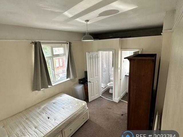 House for rent in Surbiton, Greater London