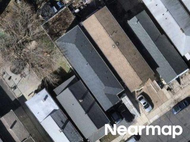 House for sale in Elizabeth, New Jersey