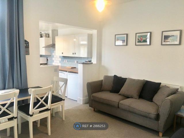 Room for rent in Hindpool, Barrow-in-Furness