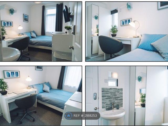 Room for rent in Barrow