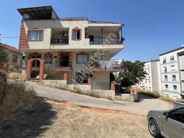 Karabağlar, İzmir içerisinde satılık mülk