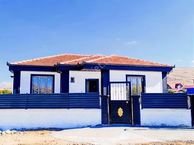 Ulukışla, Niğde içerisinde satılık Villa