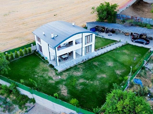 Turhal, Tokat içerisinde satılık Villa