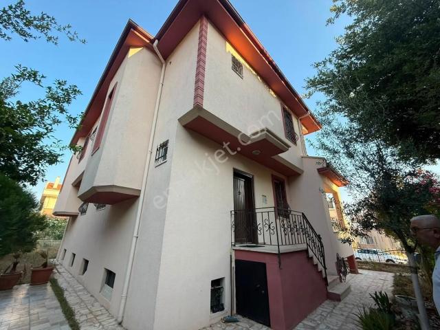 Şahindere, Edremit içerisinde satılık Villa