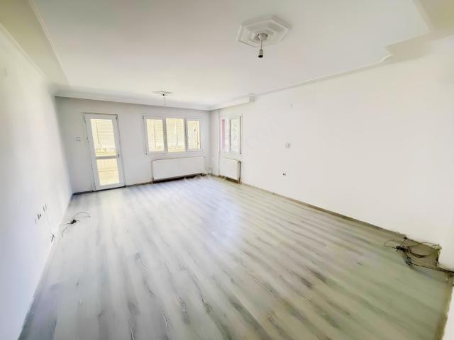 İzmir içerisinde kiralık mülk