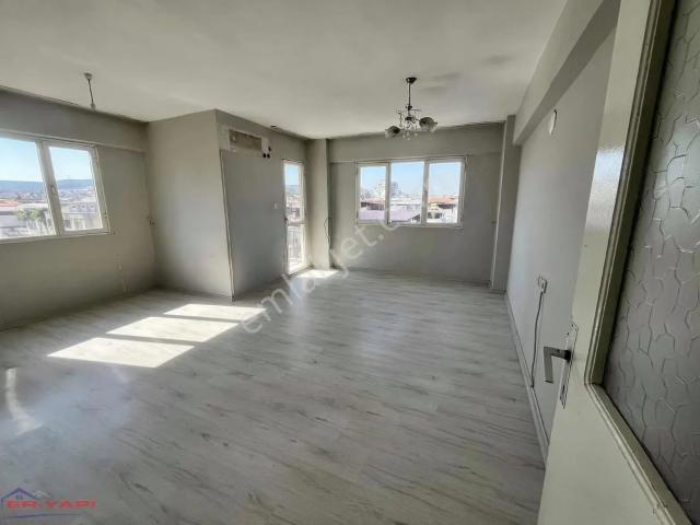 Buca, İzmir içerisinde satılık mülk