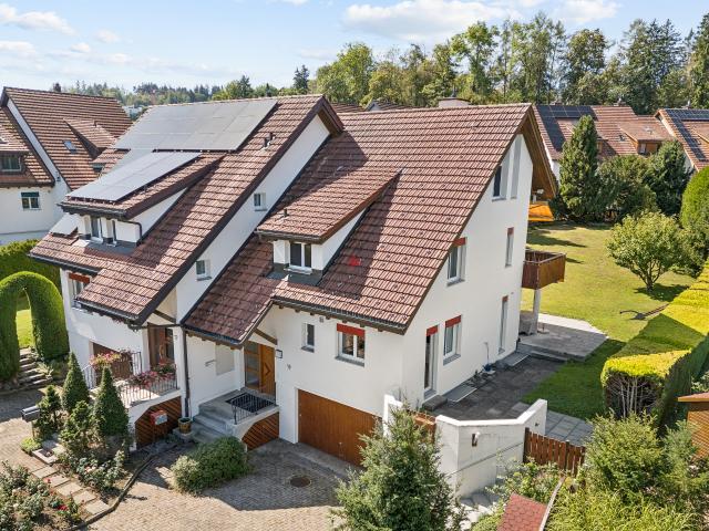 Reihenfamilienhaus kaufen in Fällanden, Zürich