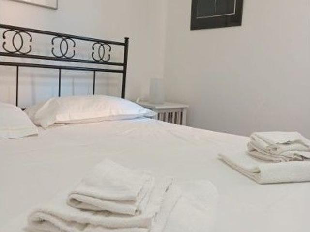 Appartamento in affitto a Centro Est, Serra Riccò