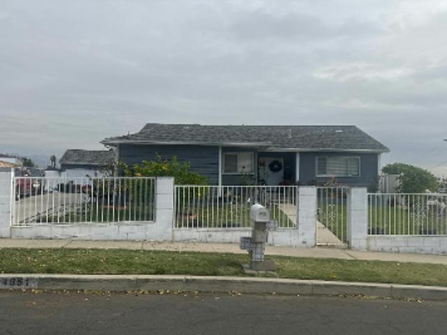 House for sale in Sylmar Neighborhood Council District, Canoga Park
