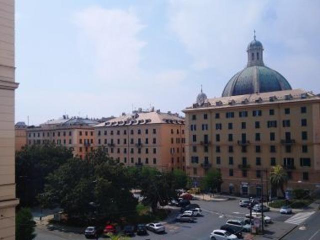 Stanza in affitto a Serra Riccò, Liguria