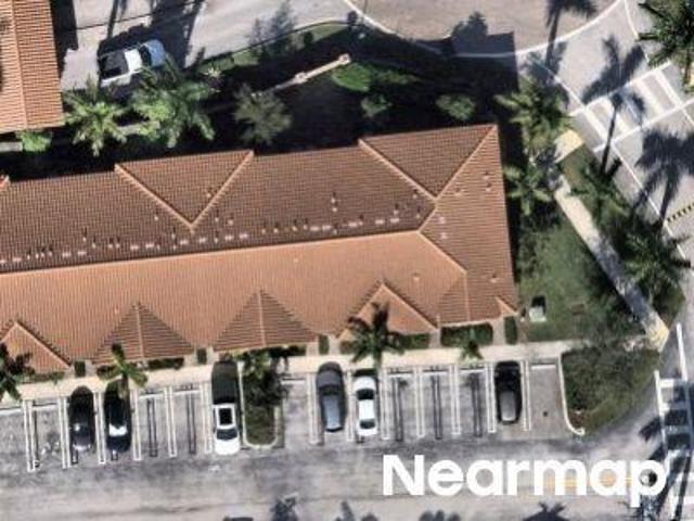 Townhouse for sale in Riviera Beach, Florida