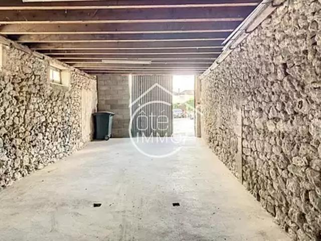 Garage vente à Libourne, Gensac