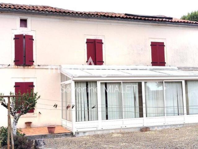 Maison vente à Gensac-la-pallue, La Prévoute