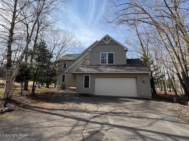 House for sale in Pocono Pines