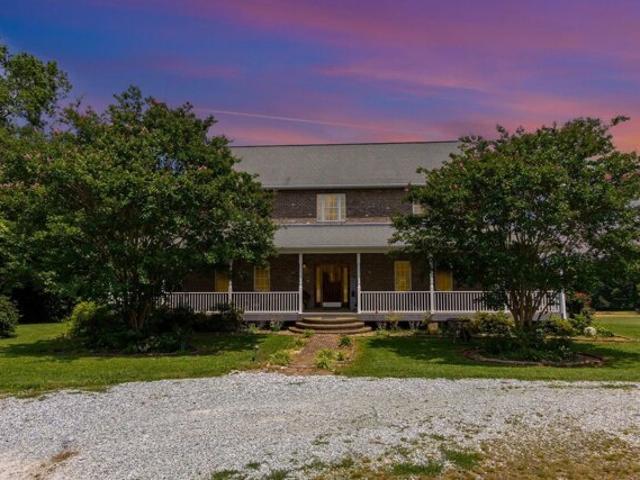 House for sale in Roxboro