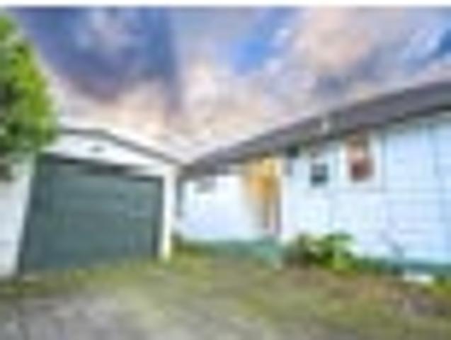 House for sale in Bader