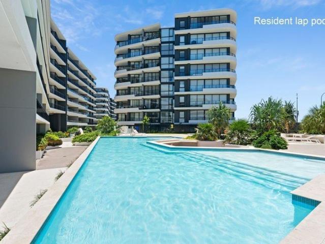 Apartment for sale in Hope Island, Gold Coast City