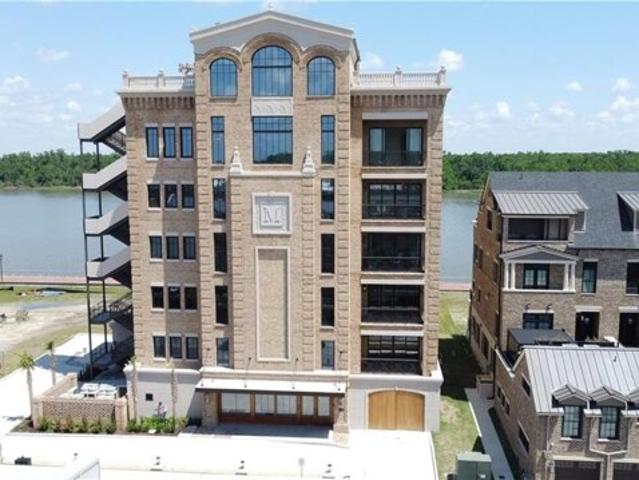Condo for sale in Savannah