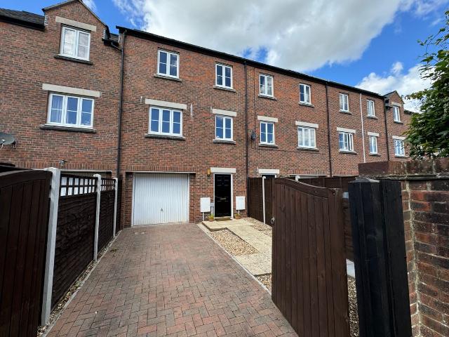 House for rent in Firepool, Rumwell