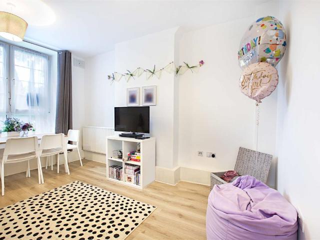 House for rent in Walworth, Greater London
