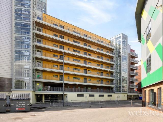 Apartment for rent in Lakenham, East Bank