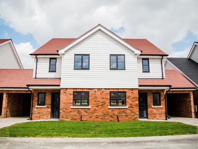 House for rent in Polegate, Cross In Hand