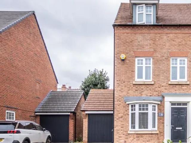 House for rent in West Midlands