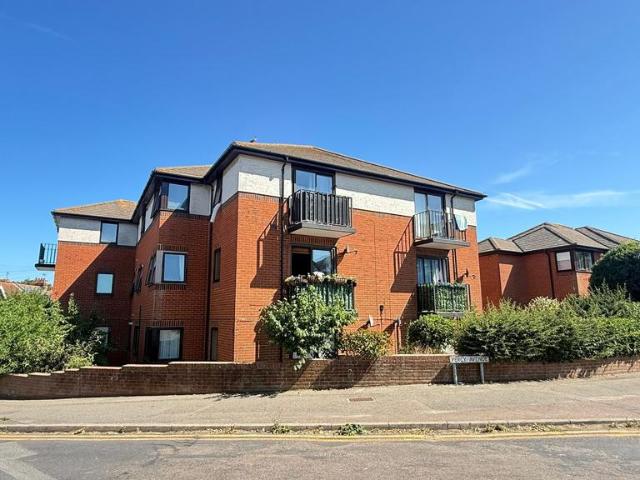 Apartment for rent in Acol, Kent
