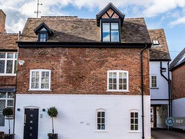 House for rent in Lyons, Greater London