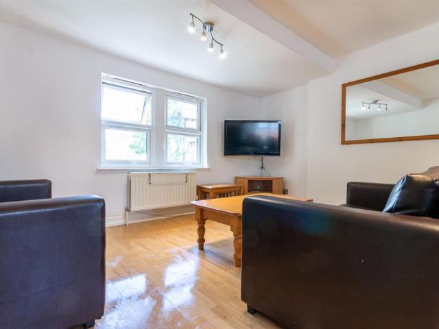 Apartment for rent in Jesmond, Newcastle upon Tyne