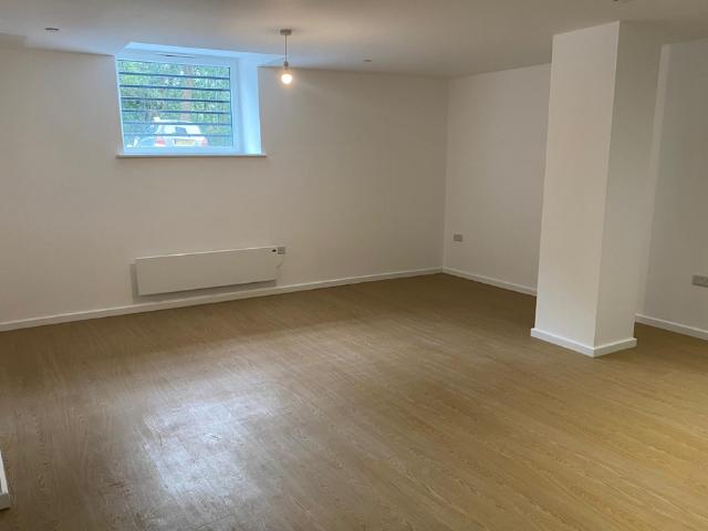 Apartment for rent in The Haulgh, Lee Bank