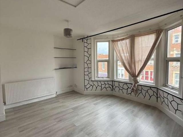Apartment for rent in South Woodford, Greater London