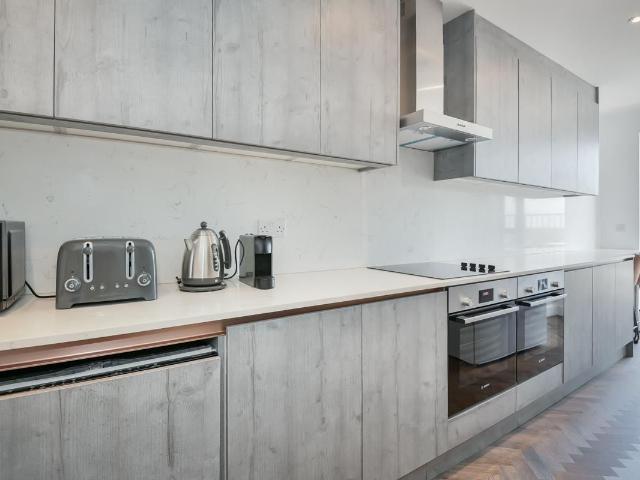 Room for rent in South Woodford, Greater London