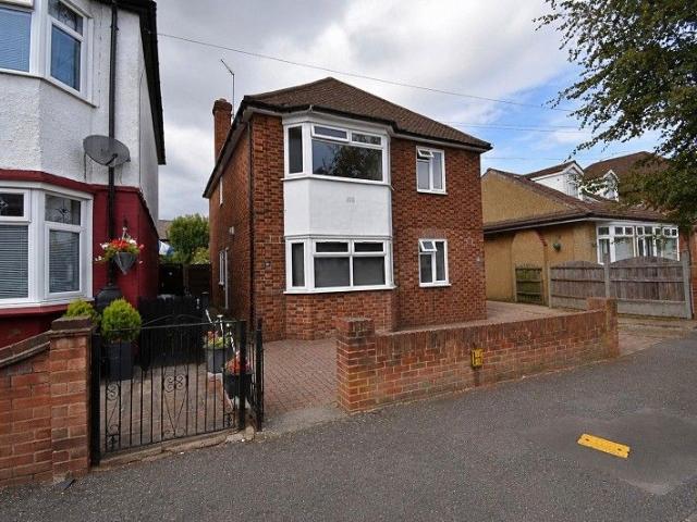 House for rent in South Chingford, Highams Park