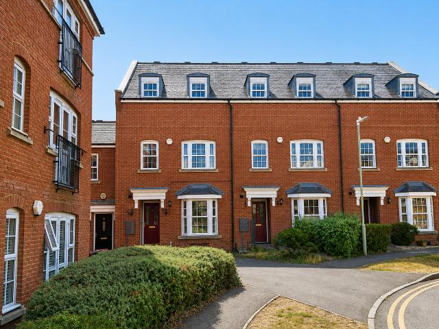 House for rent in Martyrs Field, The Bridge