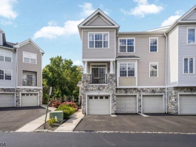 Condo for sale in Passaic, New Jersey