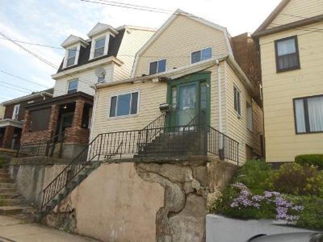 House for sale in Turtle Creek