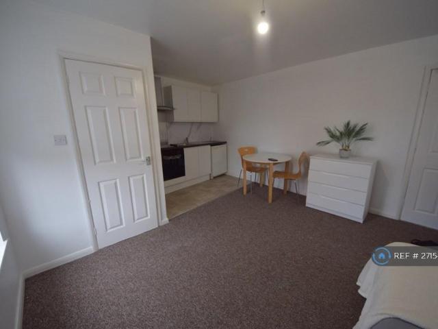 Apartment for rent in Reading West, Reading